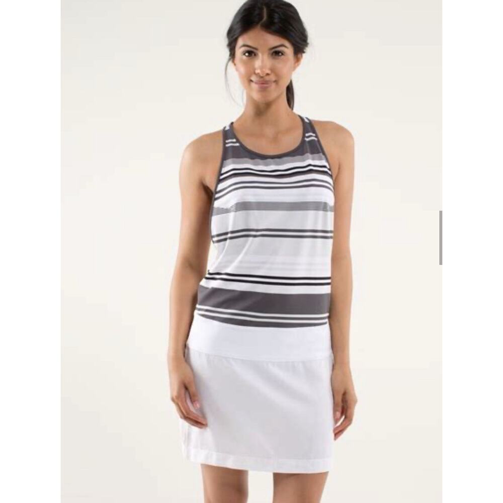 Lululemon Blissed Out Tank Dress Size 2 Striped White Gray Tennis Pickleball